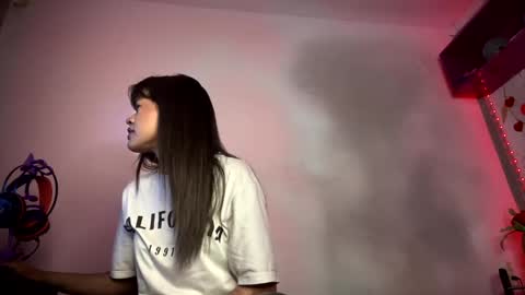 Megan online show from 4, 2, 2025