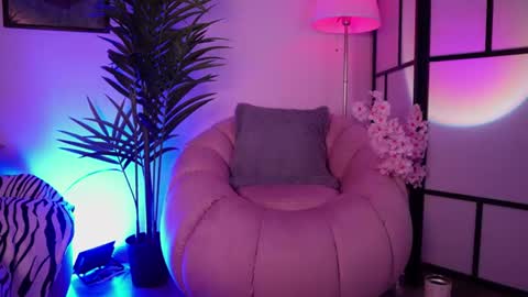 Snapshot of megga_bluee chatting on 29, 7, 2026 megga_bluee online show from 29, 7, 2026
