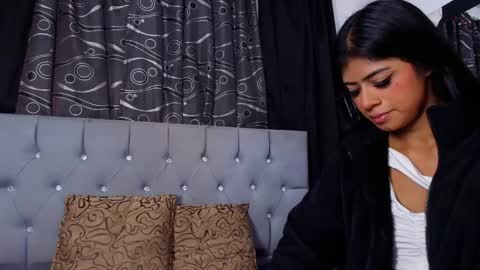 Snapshot of meggan_07 chatting on 9, 11, 2025 meggan online show from 9, 11, 2025