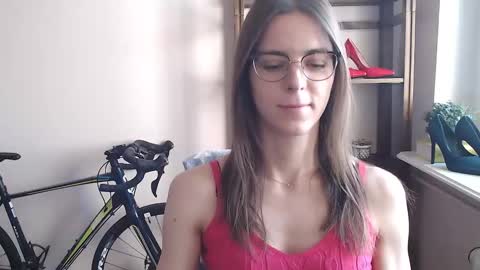 Megi online show from 7, 3, 2026