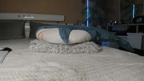  Start every day 2000 - 700 online show from 15, 2, 2026