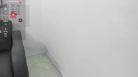 melan_owen online show from 10, 1, 2025