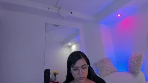 melan_owen online show from 11, 7, 2026