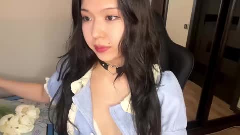 Melana online show from 8, 3, 2025