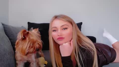 Melania online show from 19, 11, 2025