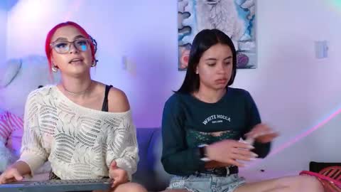 Snapshot of melani_bear chatting on 3, 3, 2026 MELANI online show from 3, 3, 2026