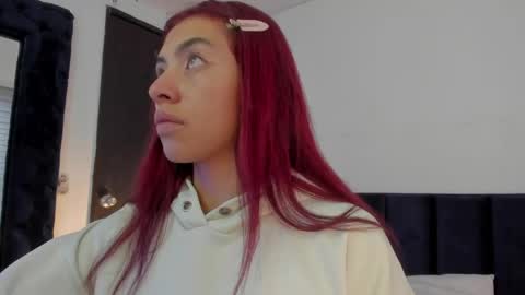 Melanie roux  online show from 17, 4, 2026