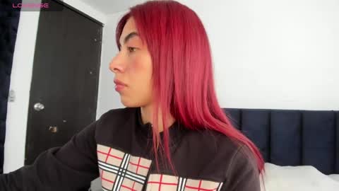 Melanie roux  online show from 27, 4, 2026