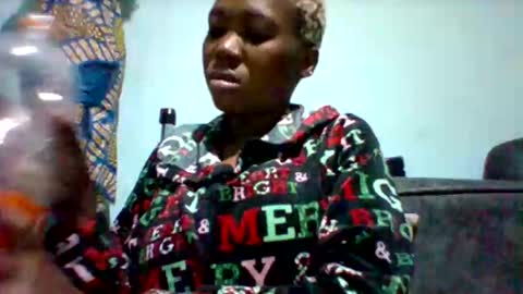 melaninndriping online show from 3, 11, 2025