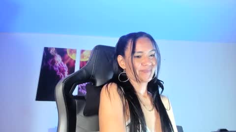 Snapshot of melannia_hills chatting on 20, 1, 2025 melannia_hills online show from 20, 1, 2025