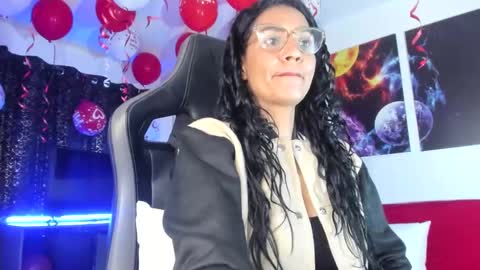 Snapshot of melannia_hills chatting on 18, 2, 2025 melannia_hills online show from 18, 2, 2025