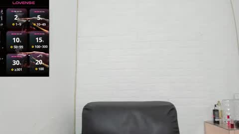 Snapshot of melannie_roses chatting on 30, 11, 2025 melannie roses online show from 30, 11, 2025