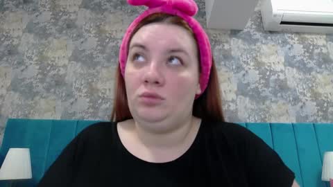 melanniebrown online show from 3, 2, 2025