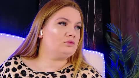 melanniebrown online show from 25, 4, 2026