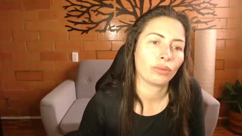 Snapshot of melanny_69 chatting on 19, 6, 2026 Melanny online show from 19, 6, 2026