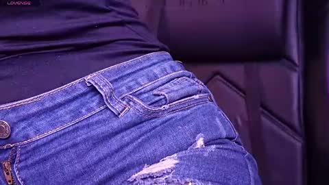 MelanyLuv online show from 21, 4, 2026