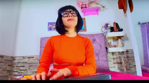 Snapshot of melannytaylor_1 chatting on 29, 11, 2025 Melanny taylor online show from 29, 11, 2025