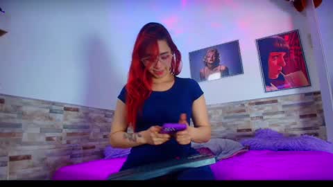 Snapshot of melannytaylor_1 chatting on 21, 12, 2025 Melanny taylor online show from 21, 12, 2025