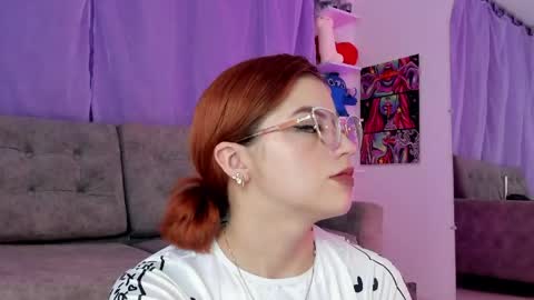 Snapshot of melany_jhonsonn chatting on 30, 4, 2026 melany_jhonsonn online show from 30, 4, 2026
