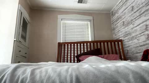 Tan lines online show from 1, 2, 2026