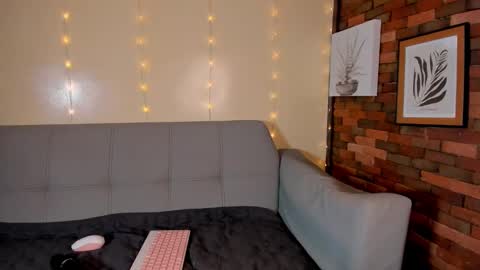 melifresita online show from 31, 12, 2024