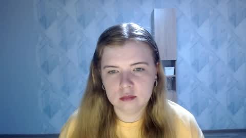 Snapshot of melina_beauty chatting on 5, 5, 2026 Melina online show from 5, 5, 2026