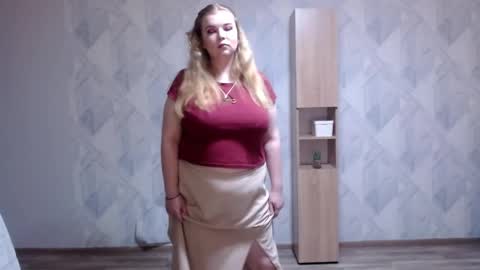 Snapshot of melina_beauty chatting on 21, 5, 2026 Melina online show from 21, 5, 2026