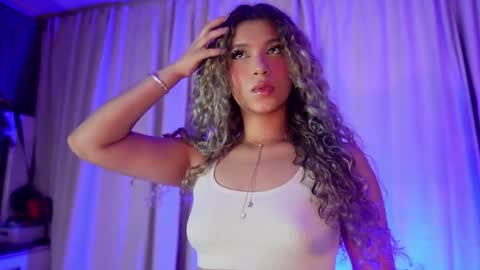Snapshot of melina_smith1 chatting on 1, 5, 2026 MelinaSmith online show from 1, 5, 2026