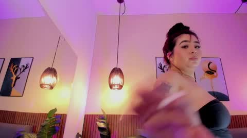 Snapshot of melinacruzz chatting on 29, 5, 2026 Mel online show from 29, 5, 2026