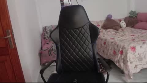 Snapshot of melinamars_ chatting on 8, 12, 2024 Melina online show from 8, 12, 2024