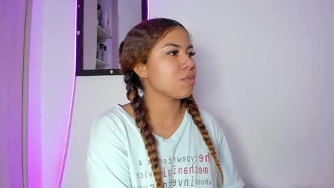 M E L I N A  online show from 13, 4, 2026