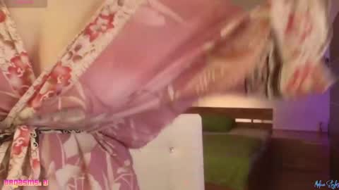 Melina Styles online show from 9, 5, 2026