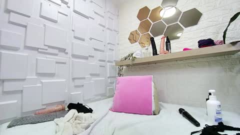 Melissa online show from 27, 1, 2025