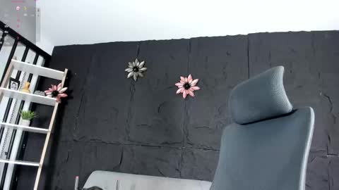 Melissa online show from 8, 10, 2025