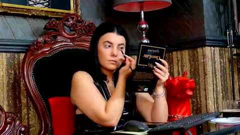 Melissa online show from 20, 10, 2025