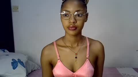 Snapshot of melissah_hot chatting on 23, 7, 2026 melissah_hot online show from 23, 7, 2026