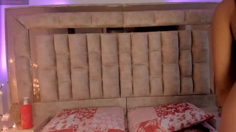 melissalove3 online show from 2, 12, 2025