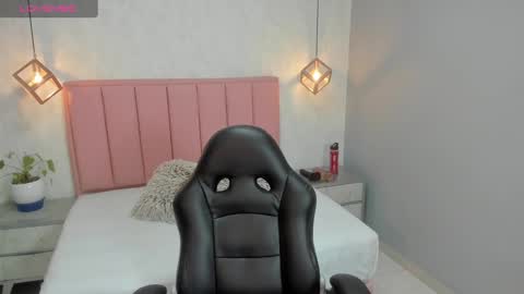    online show from 10, 10, 2025