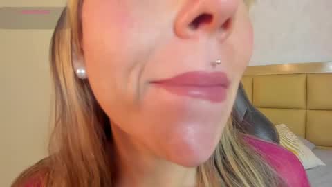    online show from 27, 4, 2026