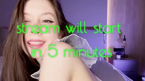 Snapshot of melissaxcbx chatting on 22, 9, 2025 NEXT STREAM in 7 3gmt--- online show from 22, 9, 2025