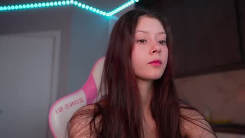 Snapshot of melissaxcbx chatting on 23, 10, 2025 NEXT STREAM in 7 3gmt--- online show from 23, 10, 2025