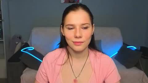 mellhyees online show from 6, 3, 2026