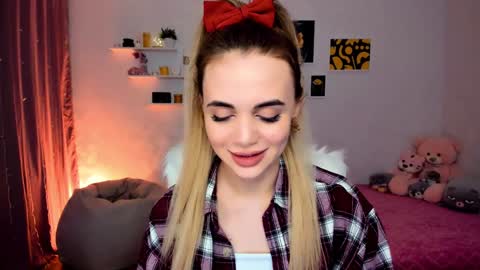 Tessa online show from 14, 12, 2024