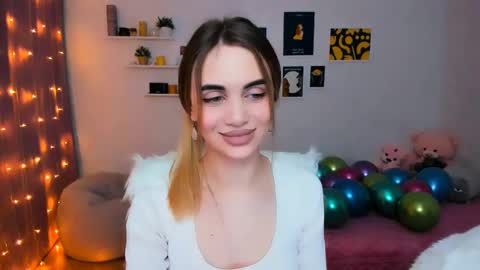 Tessa online show from 13, 2, 2025