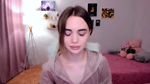 Tessa online show from 26, 2, 2025