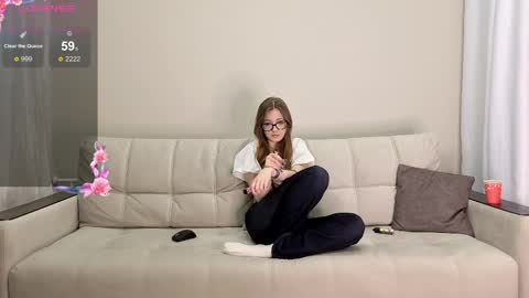 melliscute online show from 2, 4, 2026