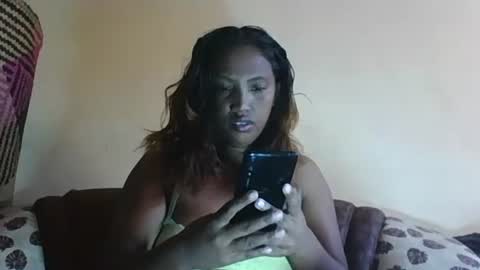 Snapshot of mellissia02 chatting on 28, 3, 2026 mellissa online show from 28, 3, 2026