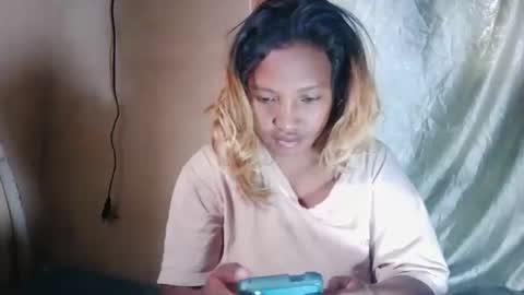 Snapshot of mellissia02 chatting on 15, 5, 2026 mellissa online show from 15, 5, 2026