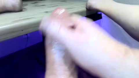 mellomike online show from 19, 2, 2025