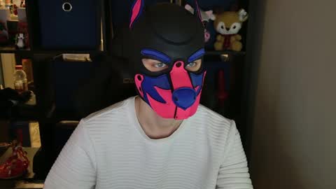 Snapshot of mellpup chatting on 20, 4, 2026 MellPUP online show from 20, 4, 2026
